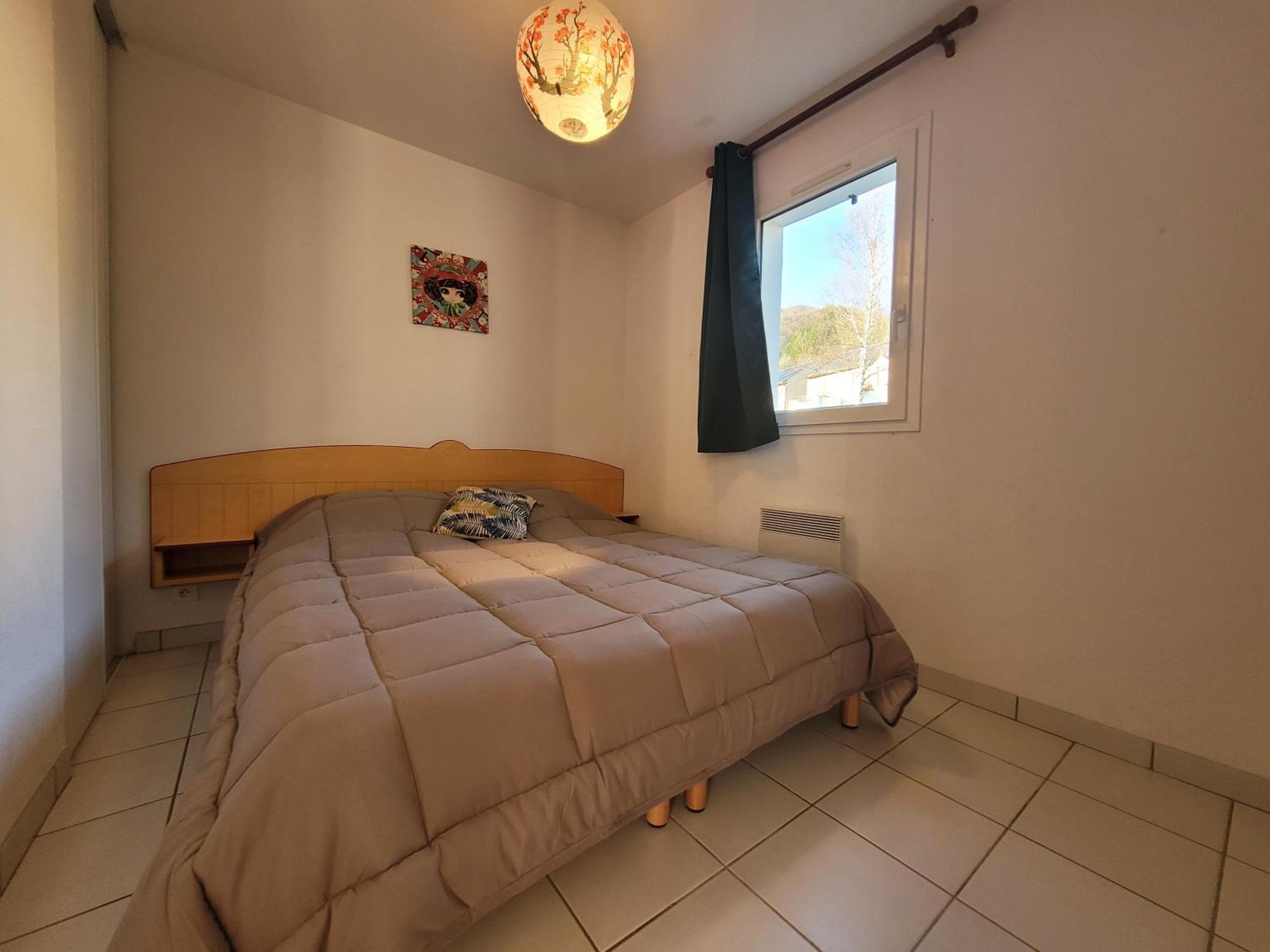 Saint-Geniez-dʼOlt La Maison Bleue, Village Vacances, Piscine, Parking מראה חיצוני תמונה